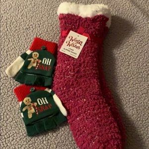 Christmas Gloves And Fuzzy Slipper Socks